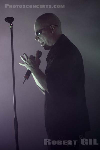 THE SISTERS OF MERCY - 2009-03-07 - PARIS - Le Bataclan - 